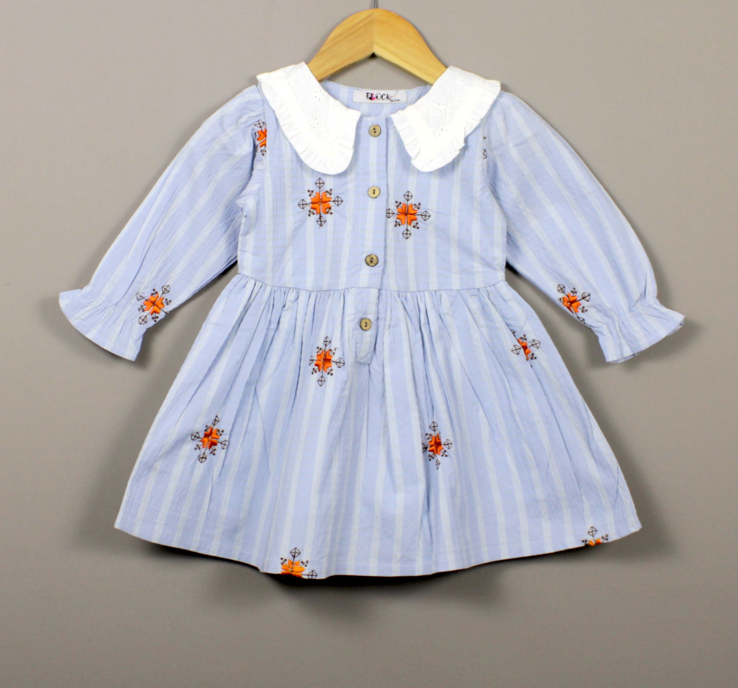 Emboridary dress