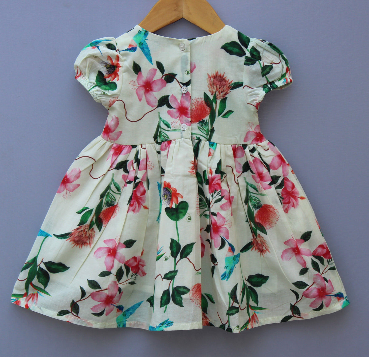 Soft and comfortable 100% cotton fabric