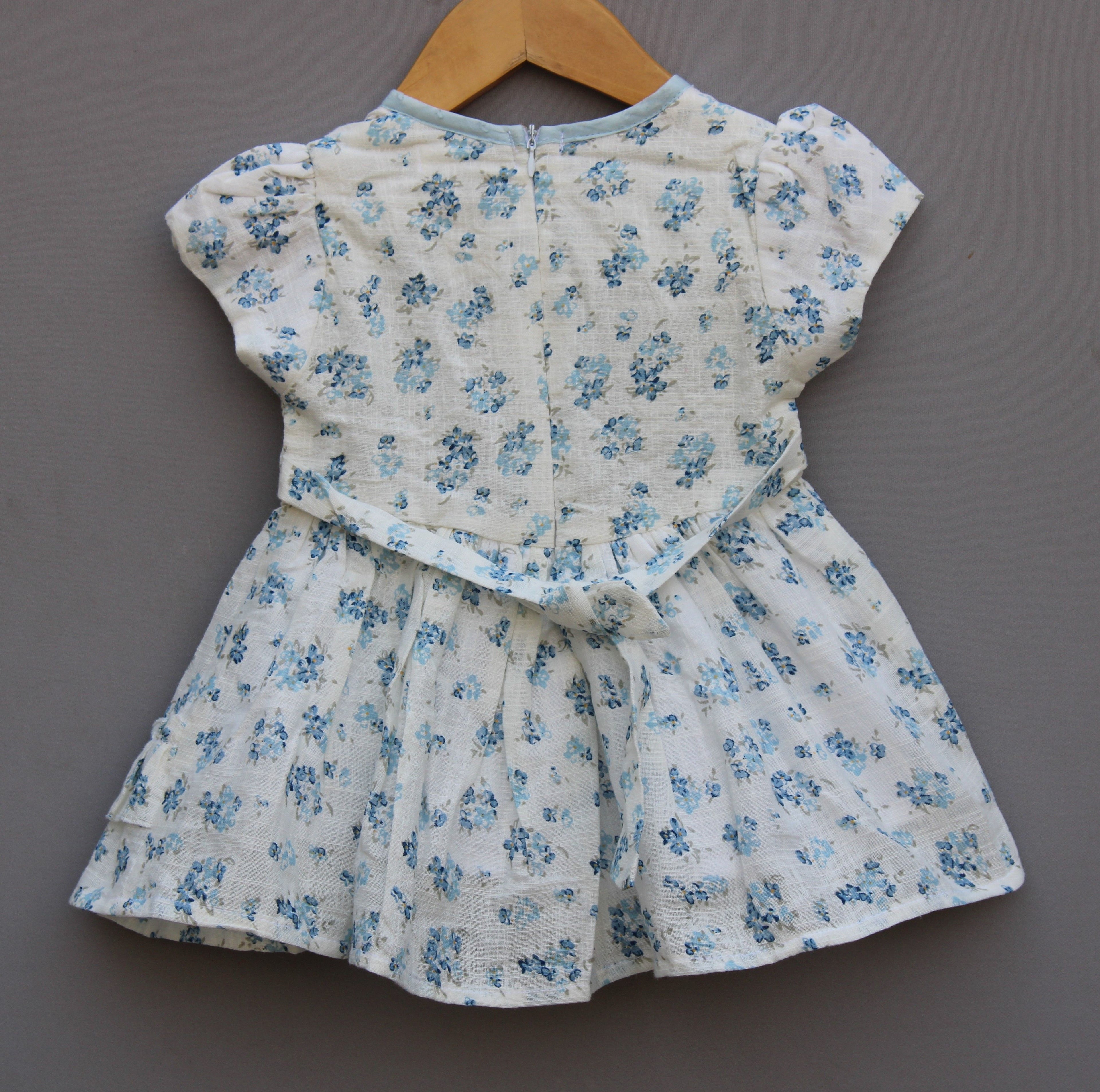🌸 Baby Girls Floral Cotton Dress (Blue & White)