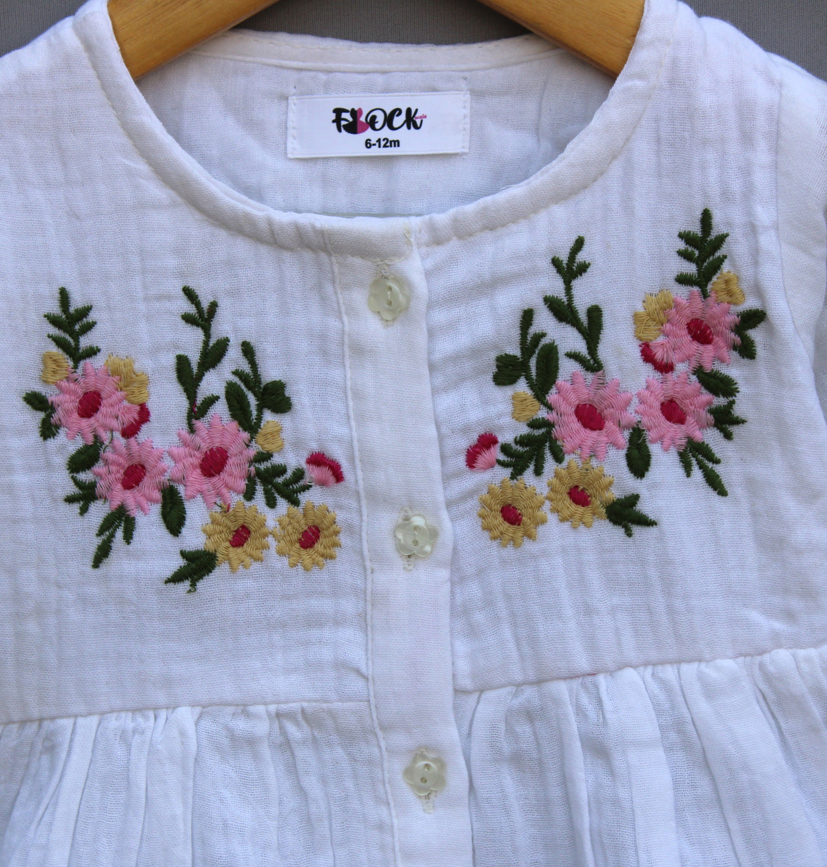 🌸 Baby Girls White Cotton Embroidered Co-Ord Set (Top & Pants)