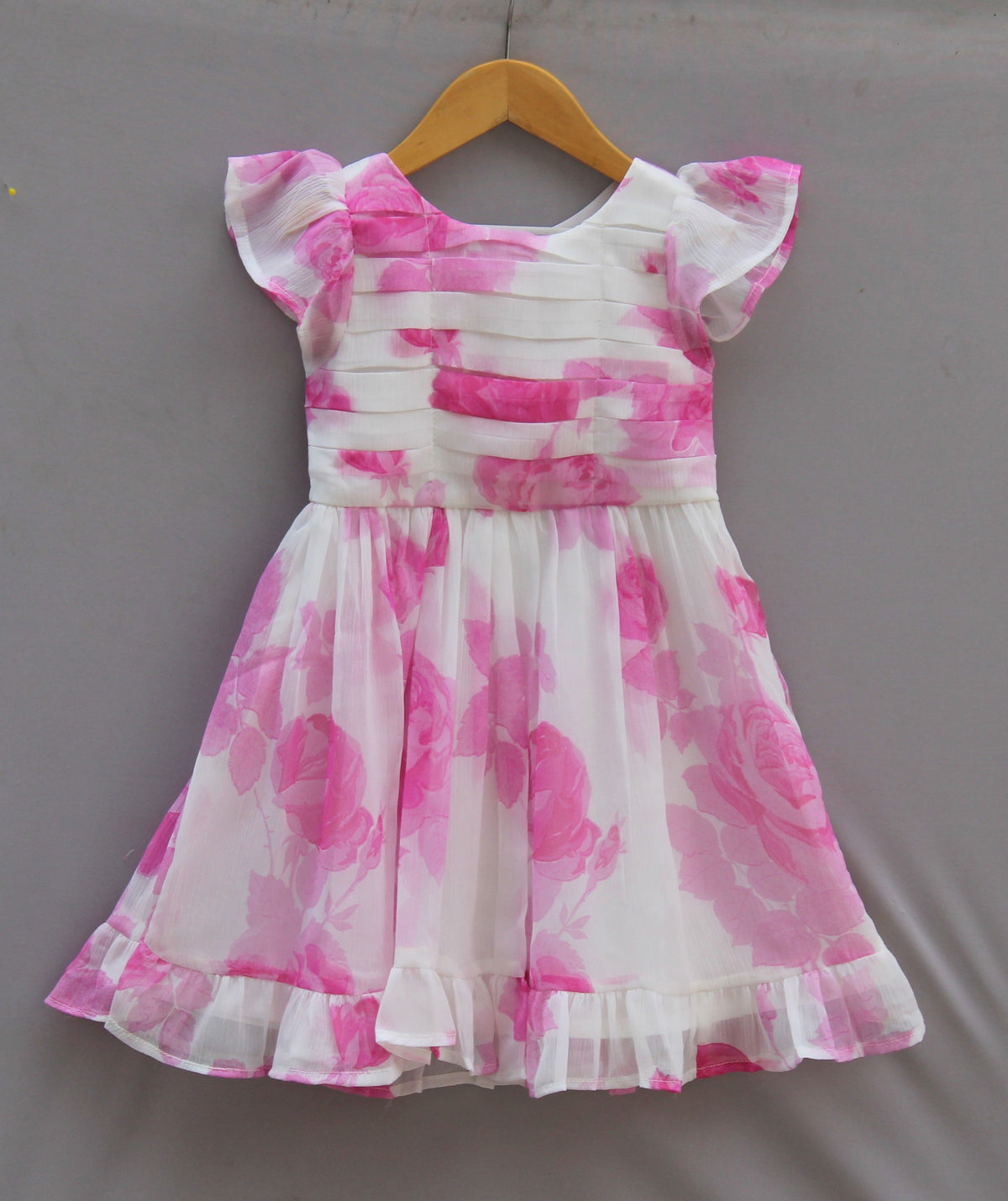 🌸 Baby Girls Pink Floral Party Dress (Elegant Flare Style)