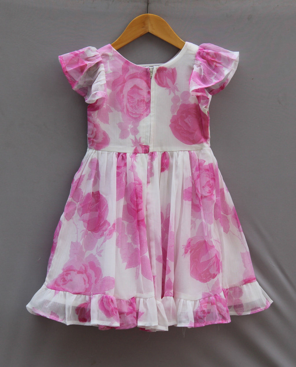 🌸 Baby Girls Pink Floral Party Dress (Elegant Flare Style)